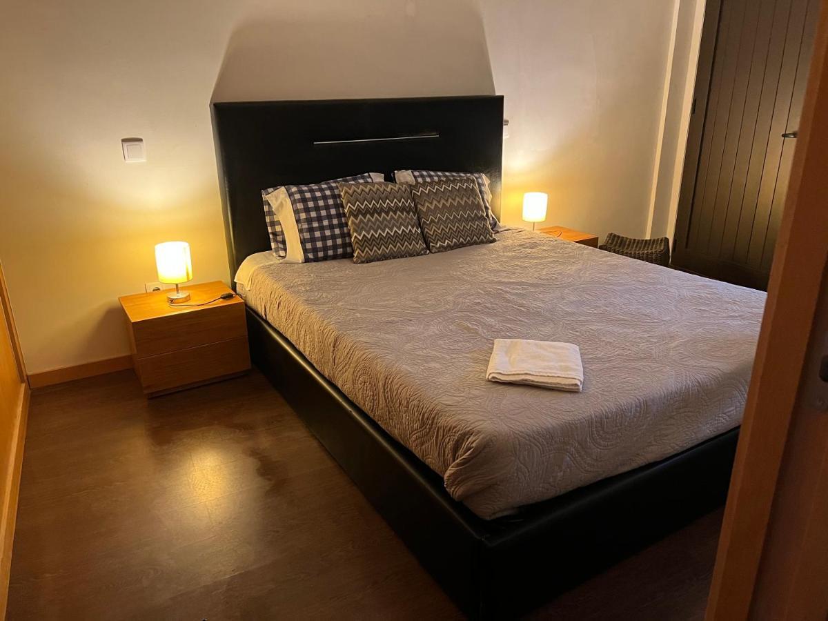Invicta House Gold * Oporto